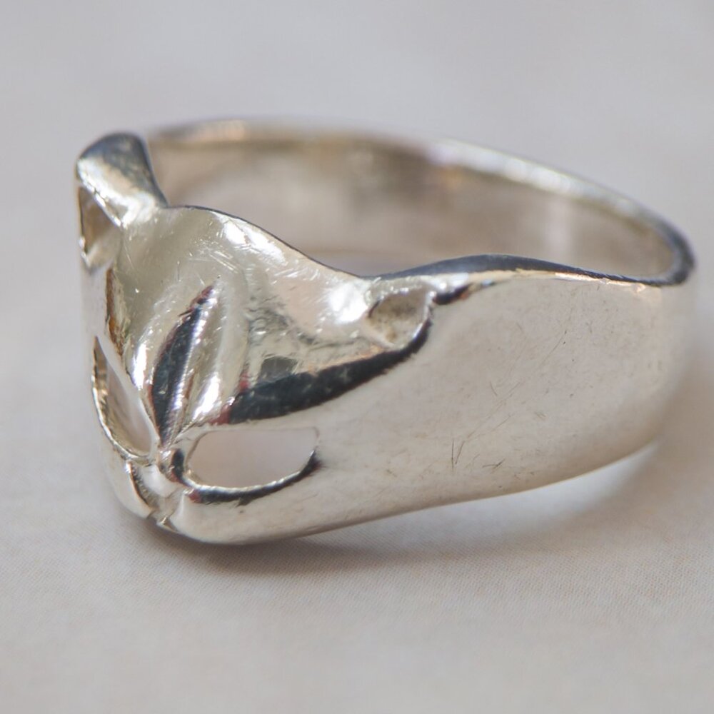 Sterling Silver Cat Mask Ring – Open Eyes, Size 5.5, 3.45 g - Picture 4 of 13